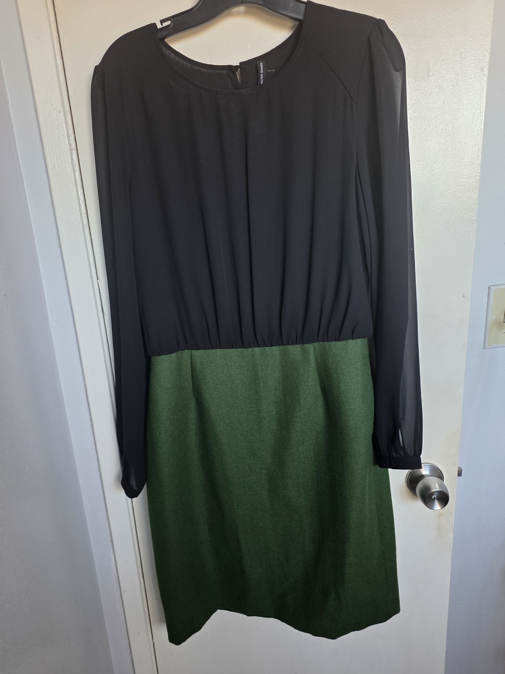 Walter Baker Black & Forest Green Long-Sleeve Colorblock Dress
